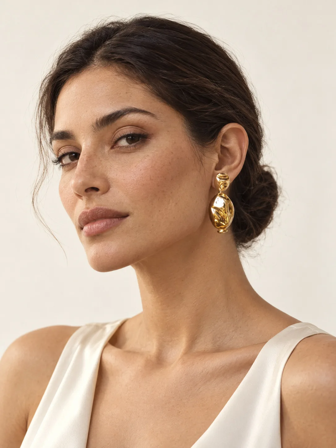 Aros Sordo Puerto Asymmetric Bañado en Oro 24KT
